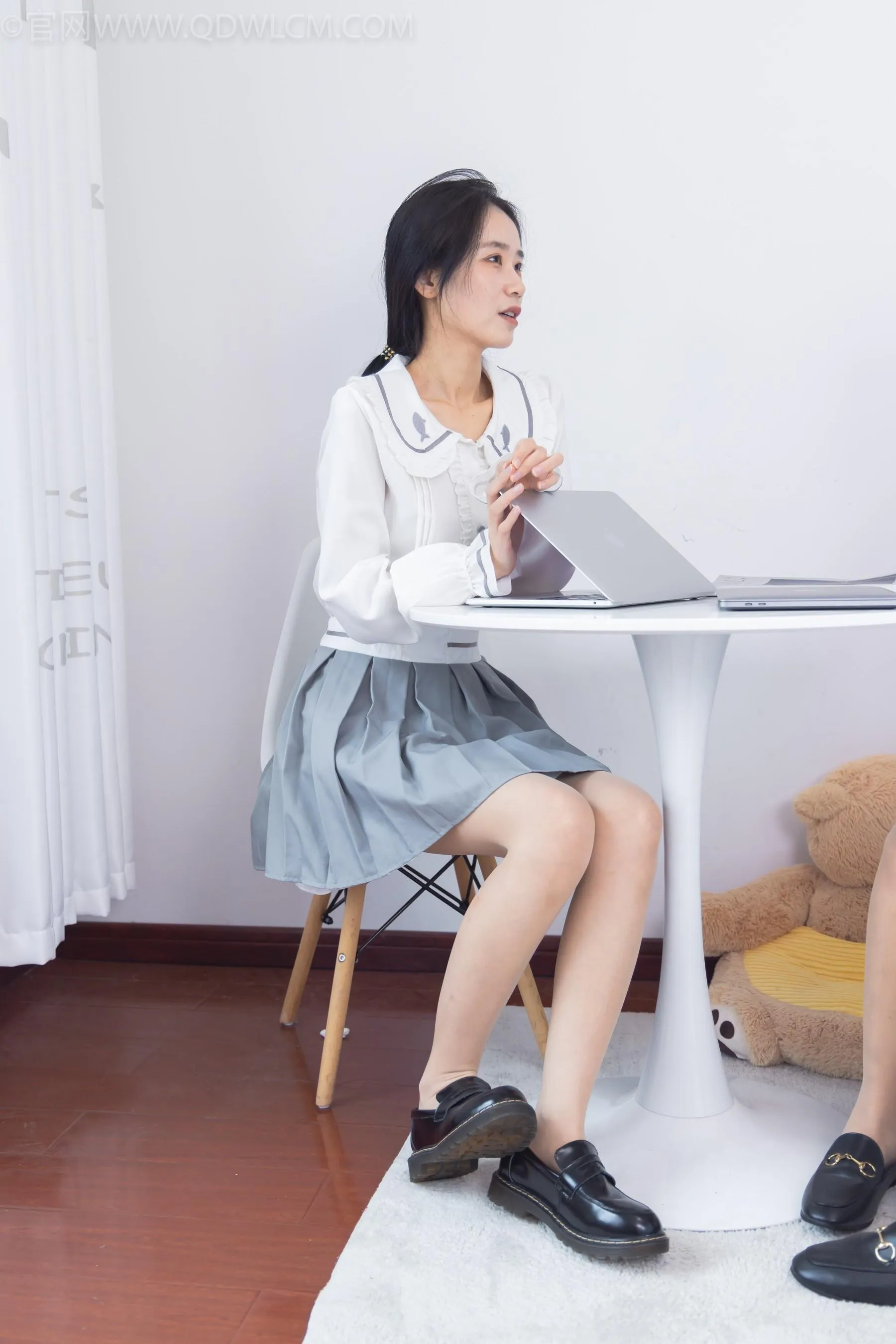 物恋传媒 NO.1514 菜菜岚岚-职场闺蜜 [156P]插图9